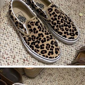 Leopard Vans